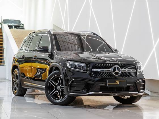 MERCEDES-BENZ GLB 220 2.0 MHEV AMG LINE 4MATIC 8G-DCT MERCEDES-BENZ GLB 220 2.0 MHEV AMG LINE 4MATIC 8G-DCT